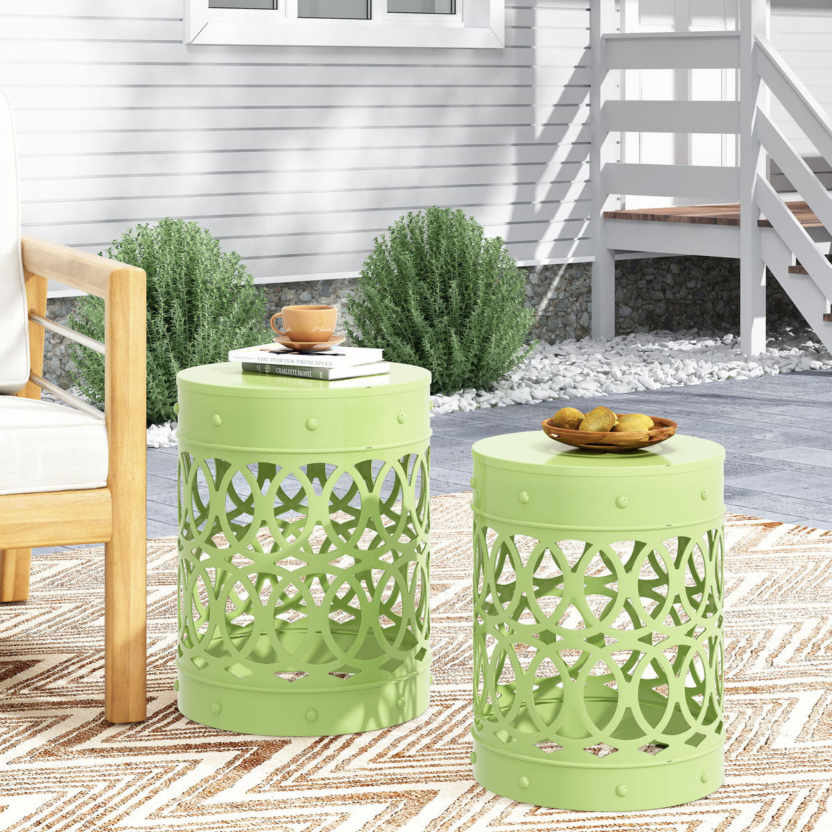 Outdoor Metal S/2 End Table