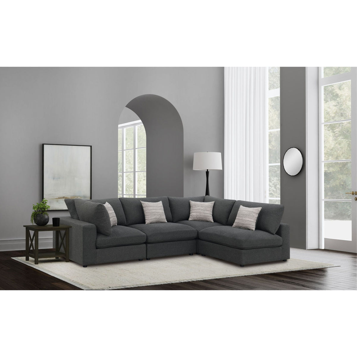 Rhette - Upholstered Sectional With Reversible Cushions