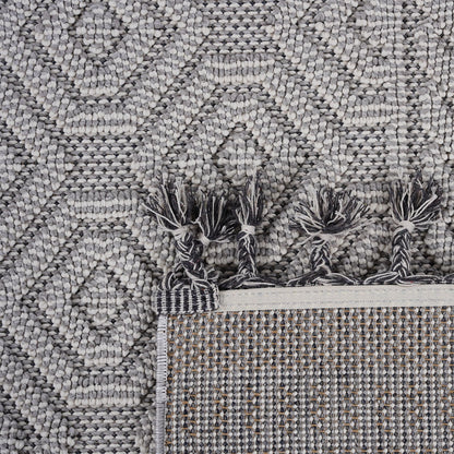 Guros - 8' X 10' Geometric Indoor / Outdoor Area Rug - White