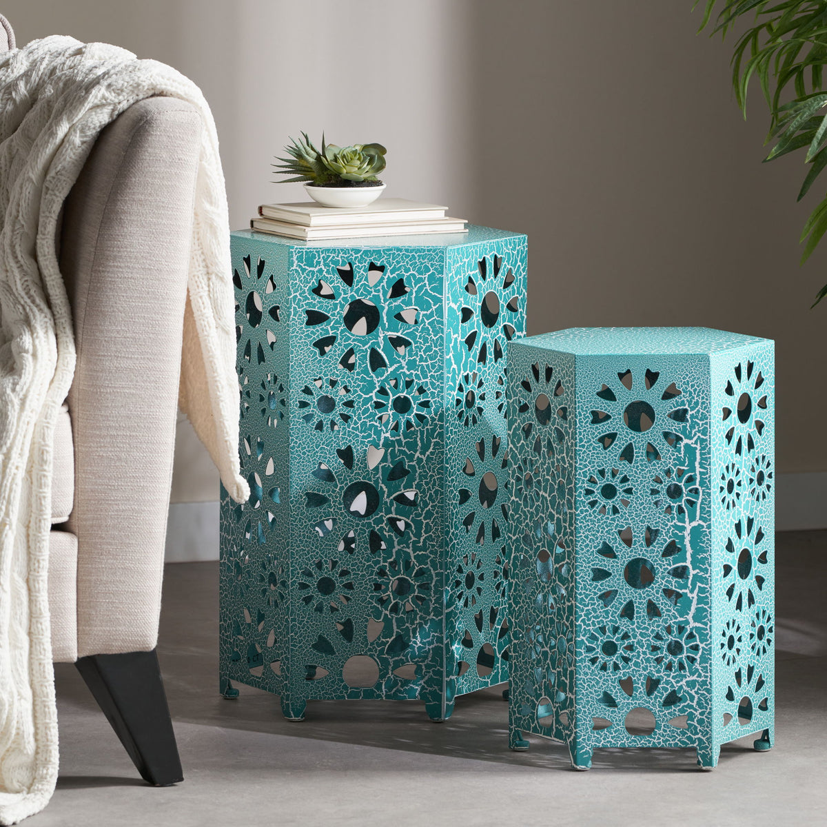 Eliana - Side Table