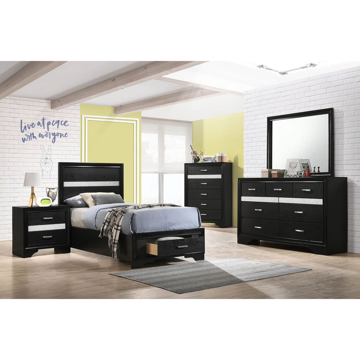 Annie - 5 Piece Bedroom Set