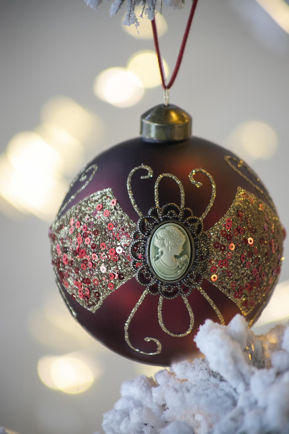 Decorative Hanging Ball Christmas Tree Ornaments For Holiday Decorations (Set of 6)