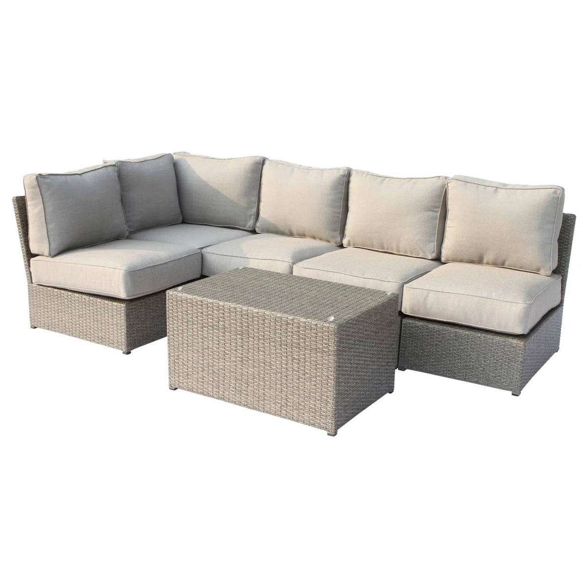 Comfortable Modern Patio Rattan Sectional Set With Cushions